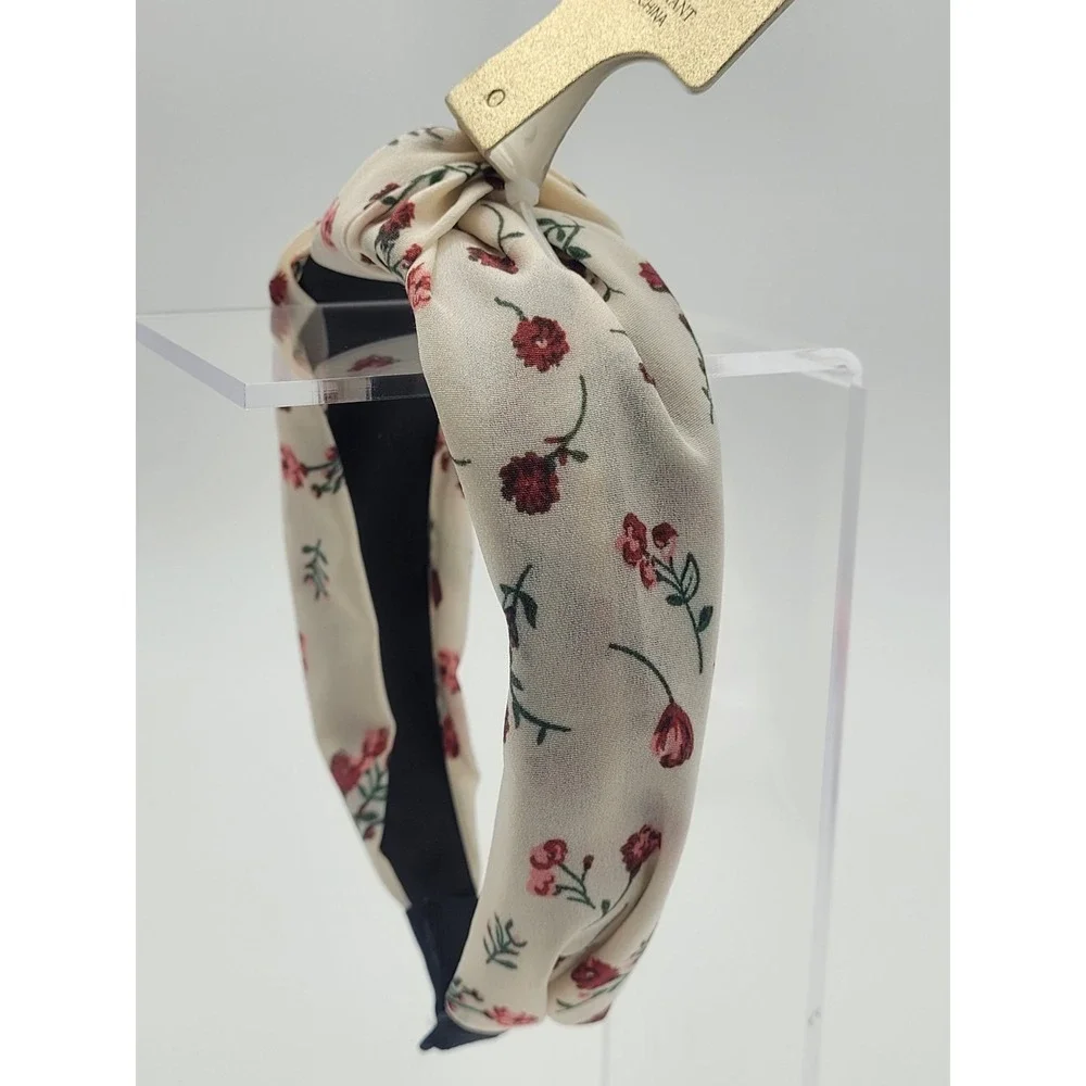 NWT Natasha Top Knot Headband Cream‎ Red Flowers Bloomcore Romantic Academia